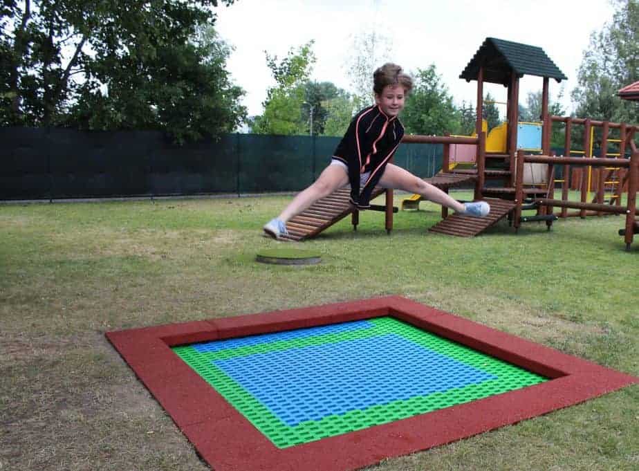 trampolina ziemna kwadratowa
