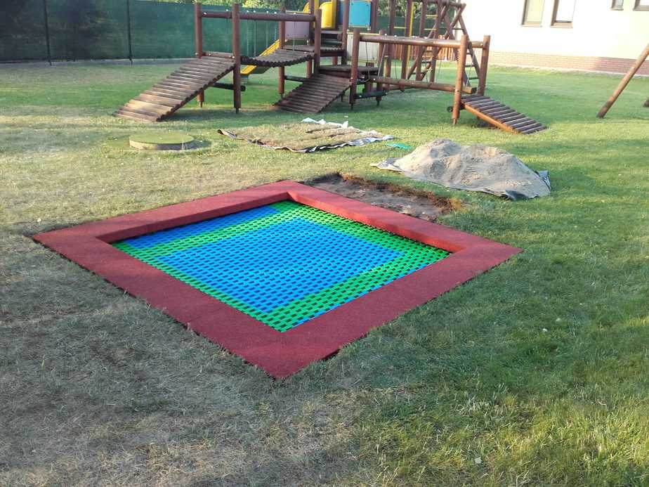 instalacja montaż trampoliny ziemnej 3